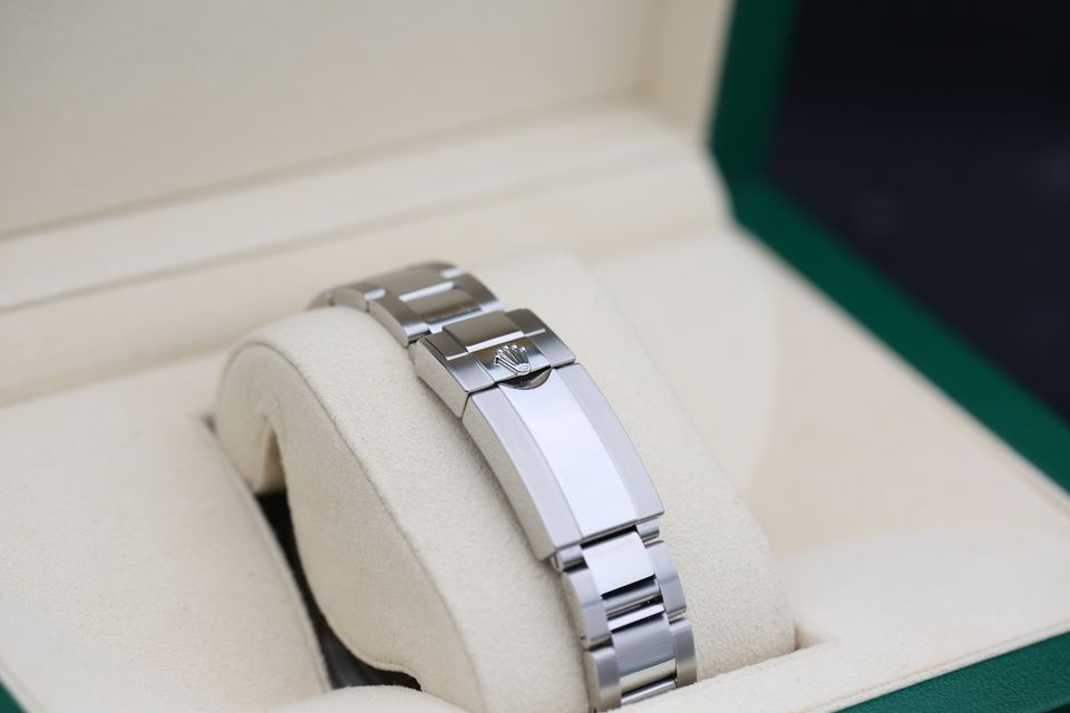 Rolex GMT Master II 126710 BLNR Image 3